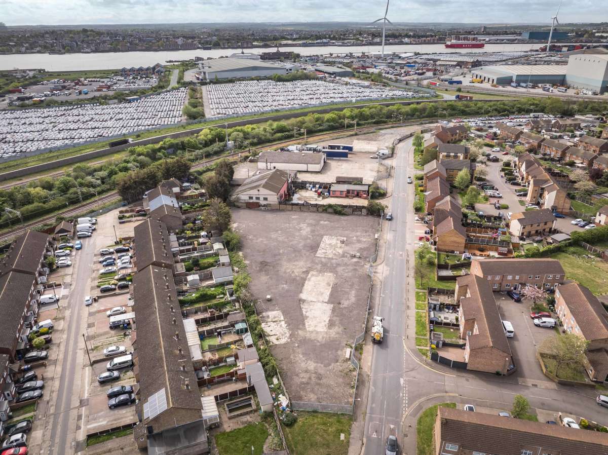 Investment in Tilbury - photo 3