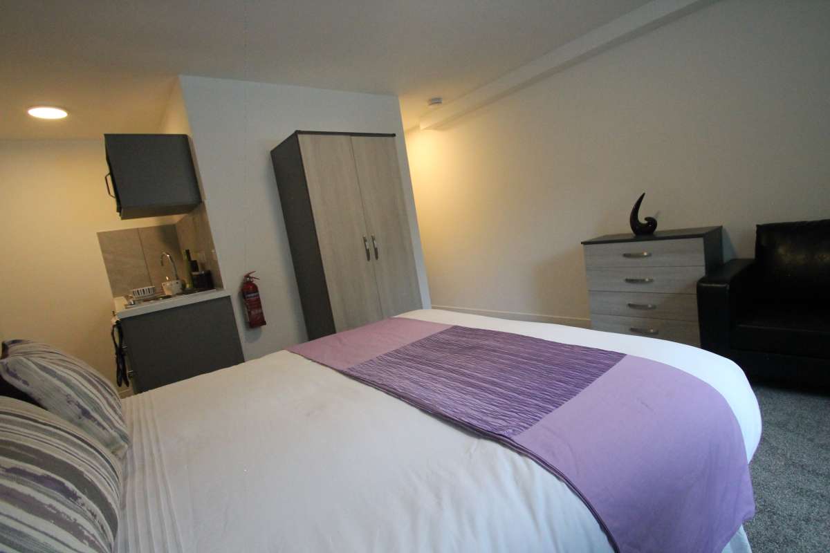 Investment in Plymouth - photo 2
