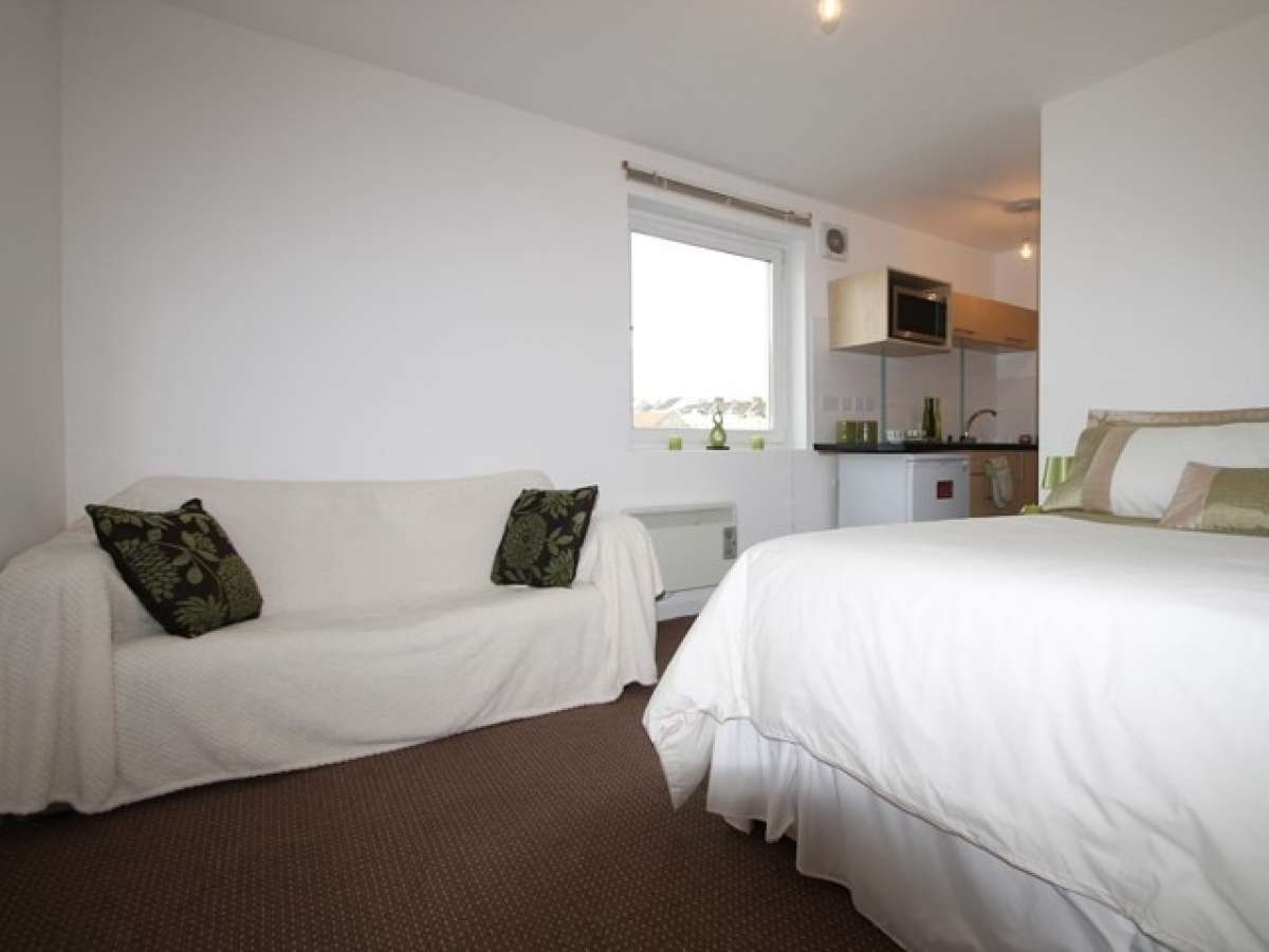 Investment in Plymouth - photo 3