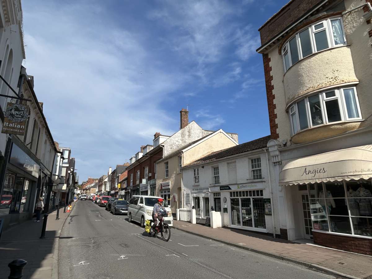 Investment in Budleigh Salterton - photo 2