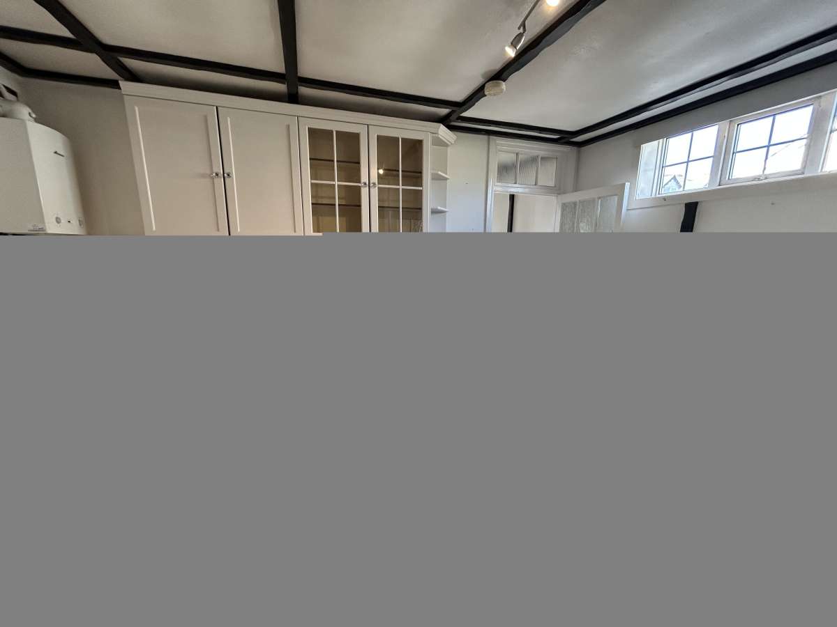 Investment in Budleigh Salterton - photo 3