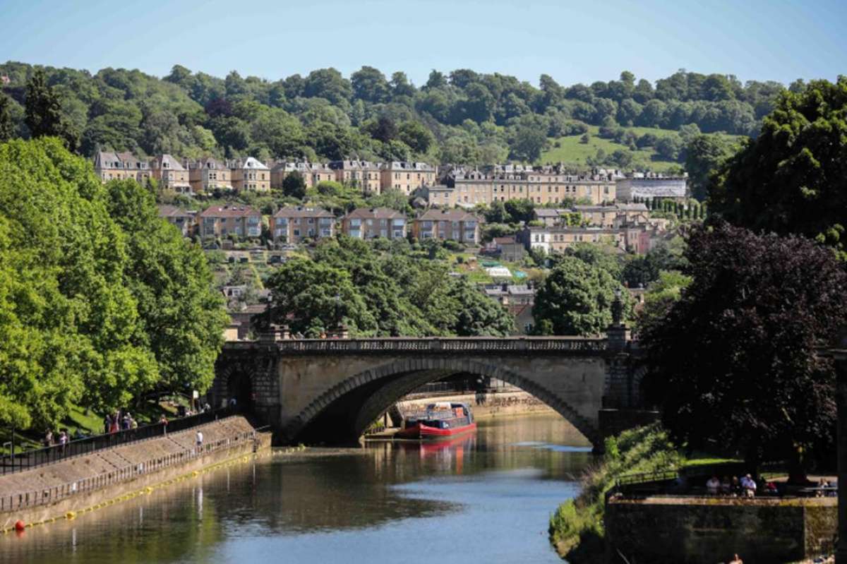 Investment in Bath - photo 3