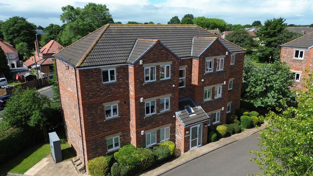 Investment in Billingham - photo 2