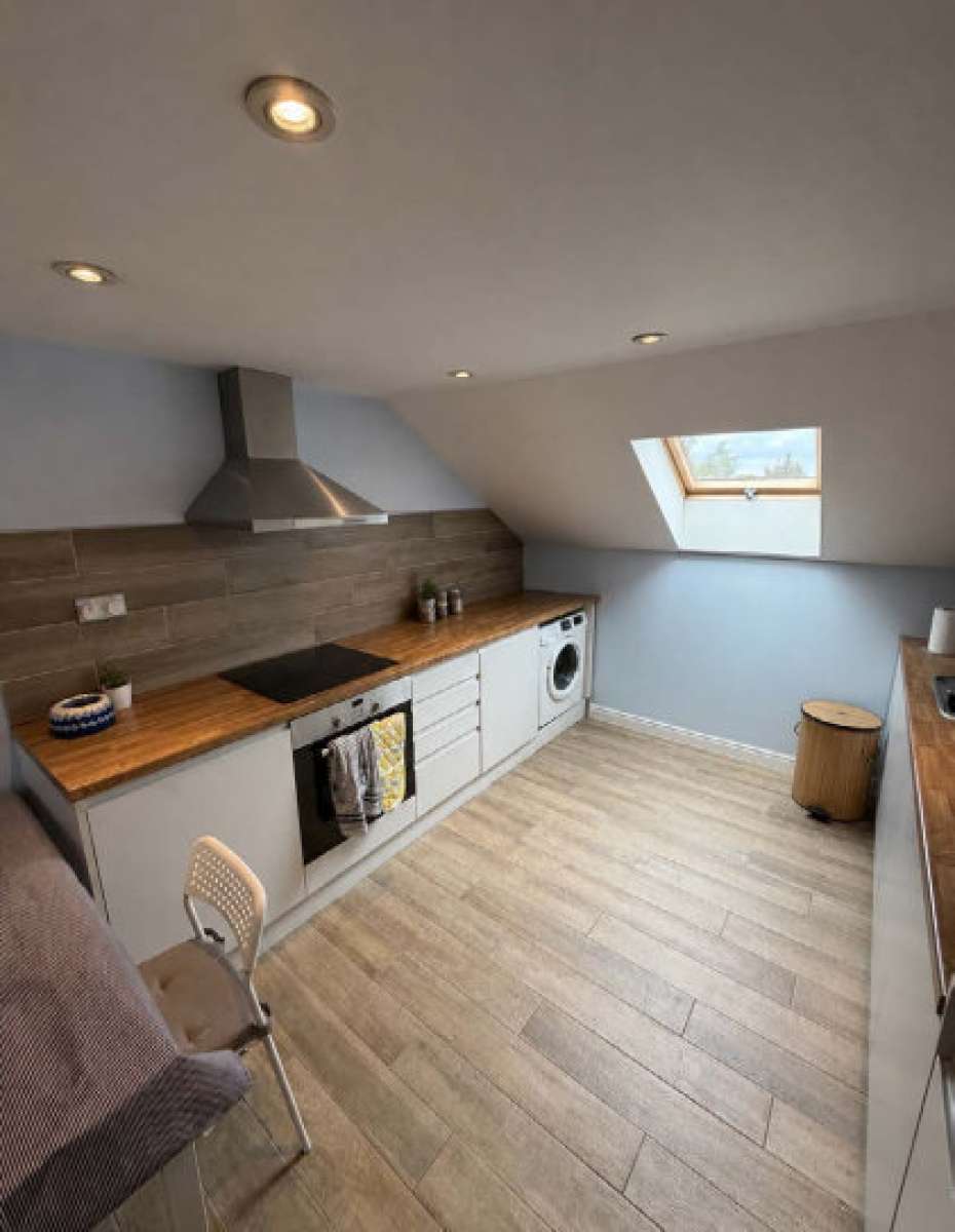 Investment in Croydon - photo 4