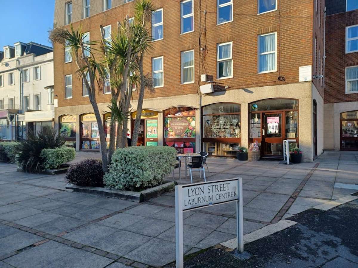 Investment in Bognor - photo 2