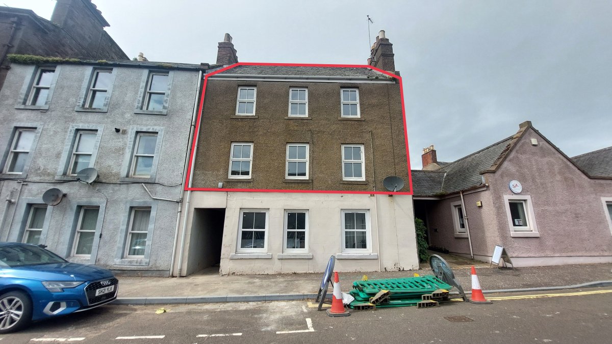Investment in Montrose