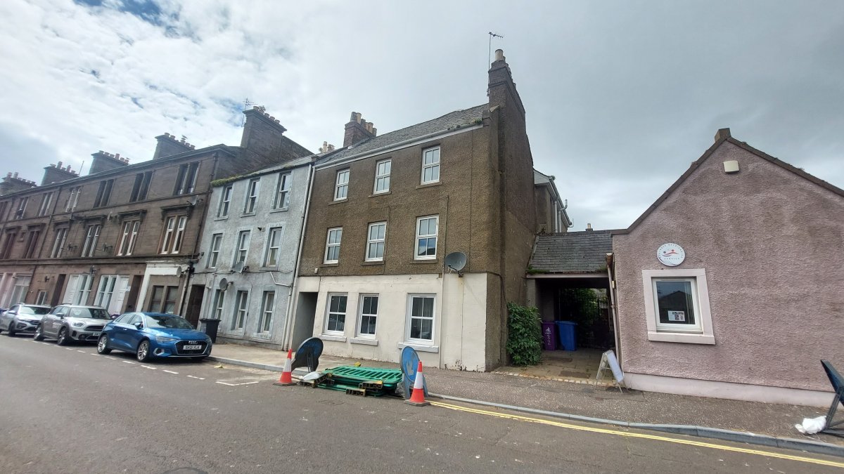 Investment in Montrose - photo 4