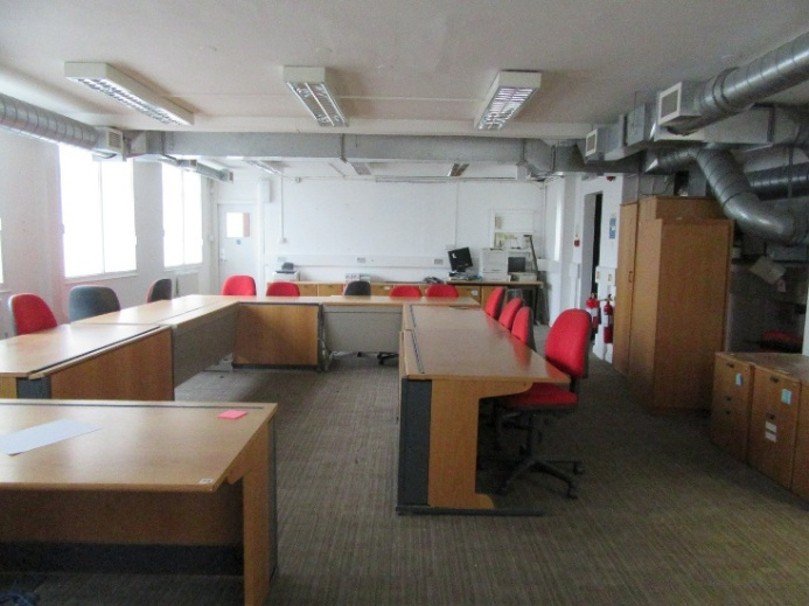 Investment in Crawley - photo 2
