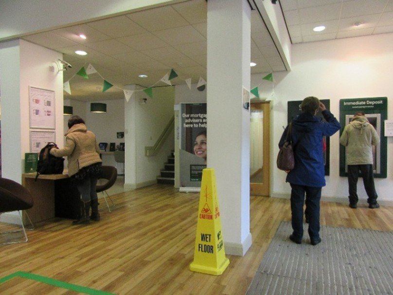 Investment in Crawley - photo 4