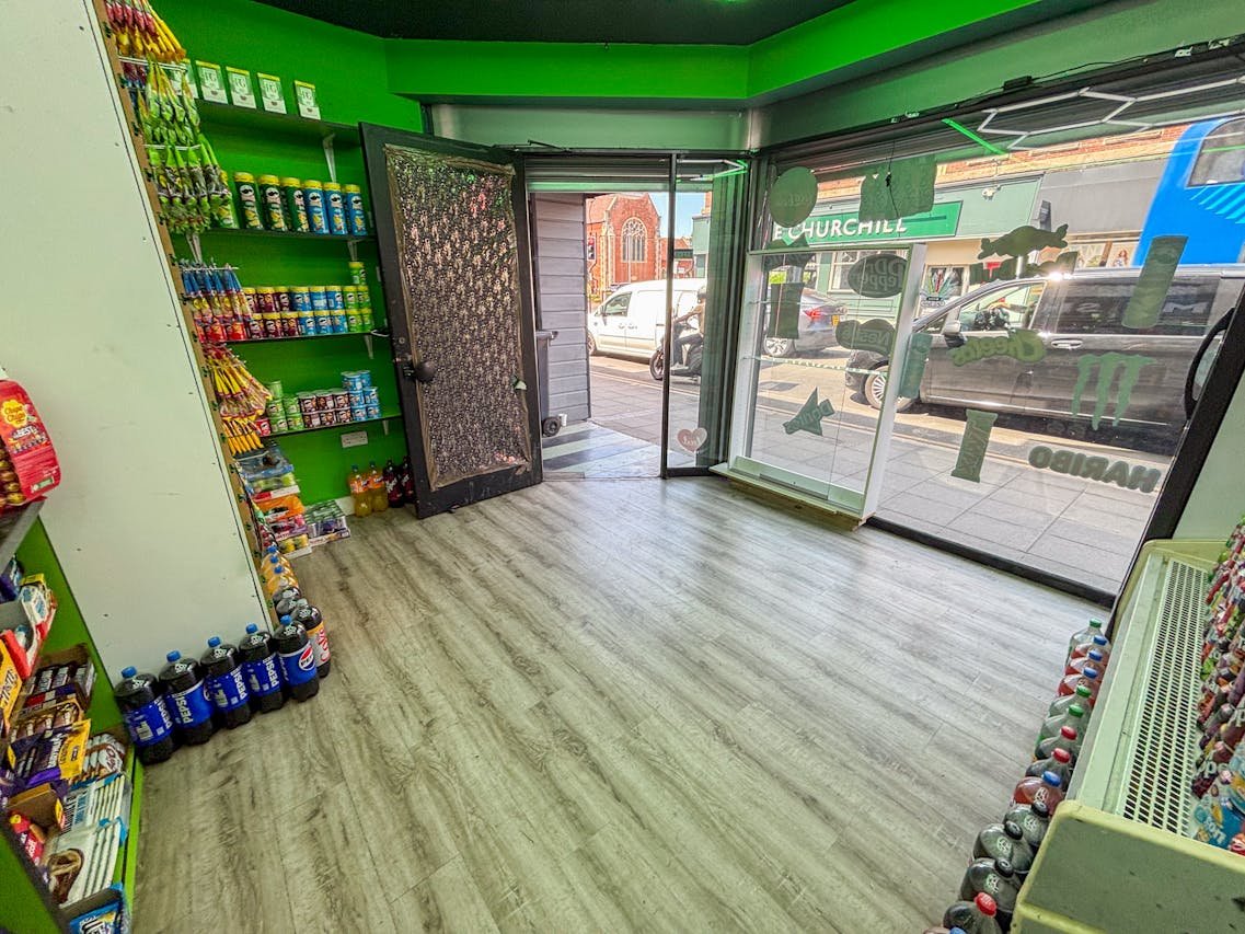 Investment in Poole - photo 3