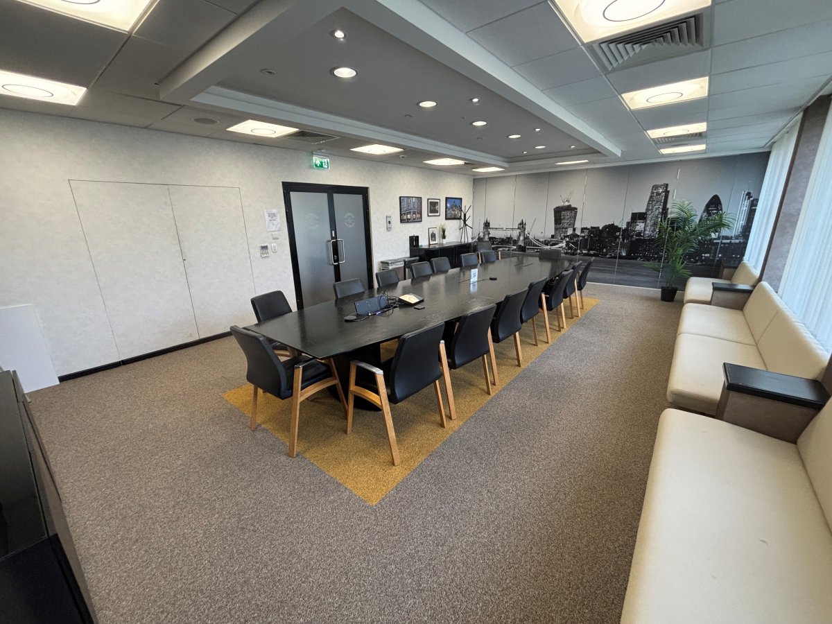Investment in Leicester - photo 4