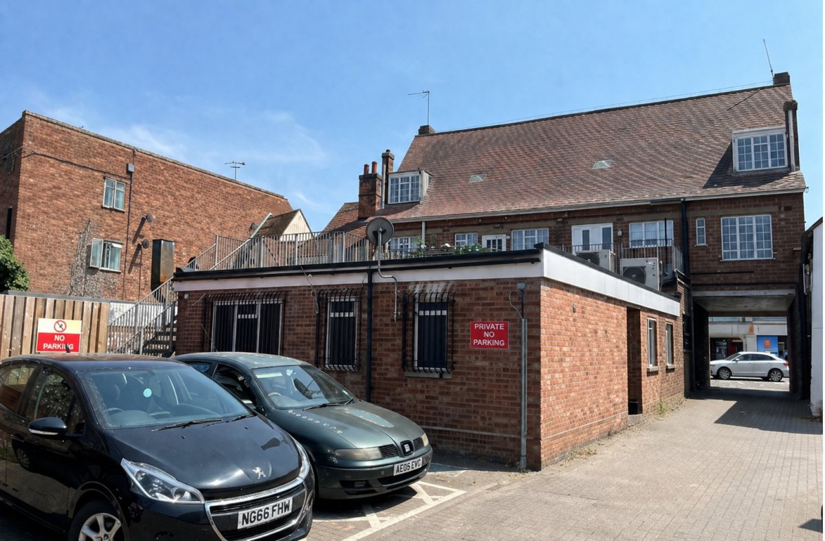 Investment in Halstead - photo 2