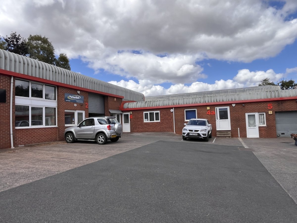 Investment in Clyst Honiton - photo 2