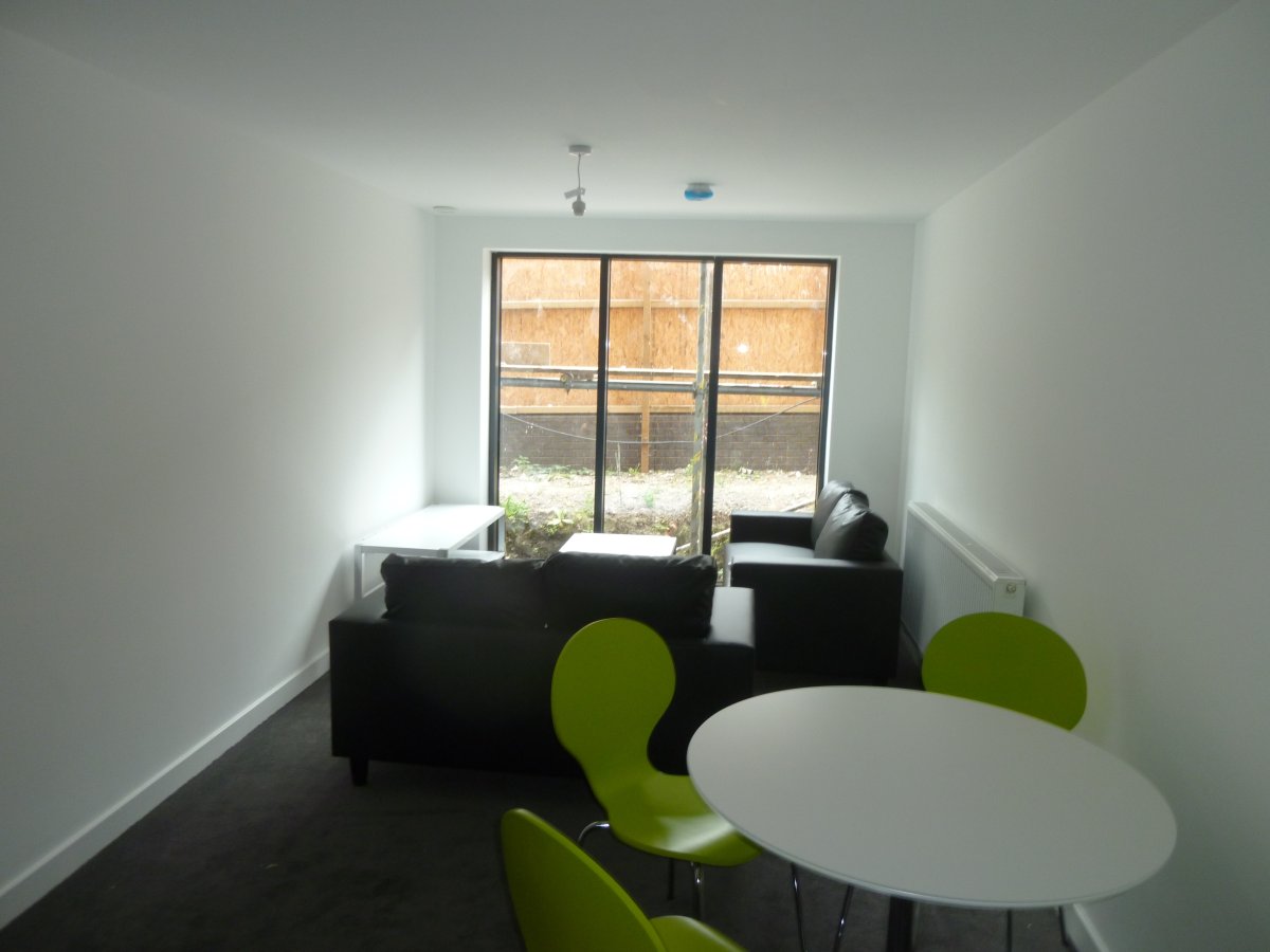 Investment in Leicester - photo 3