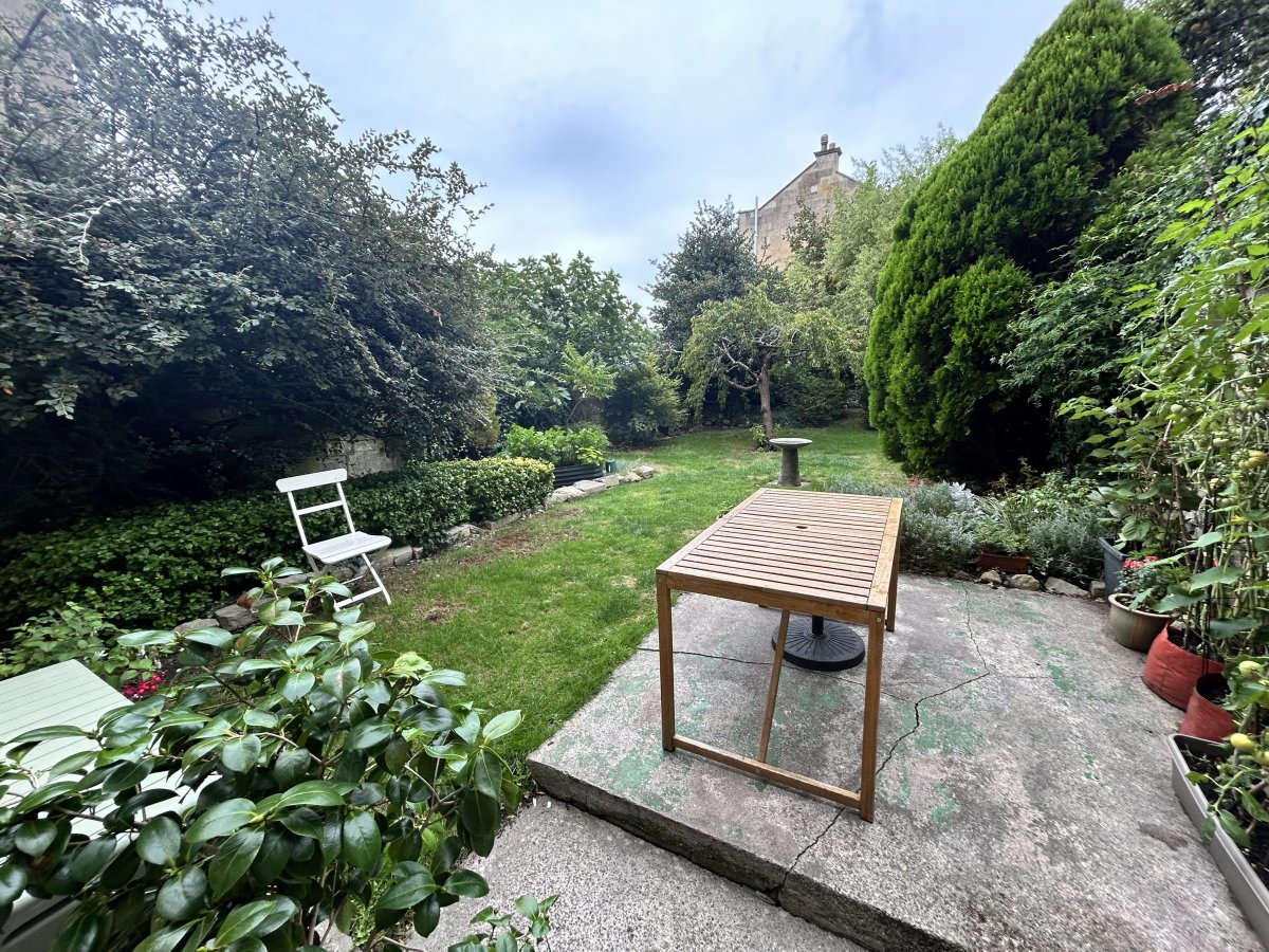 Investment in Bath - photo 4