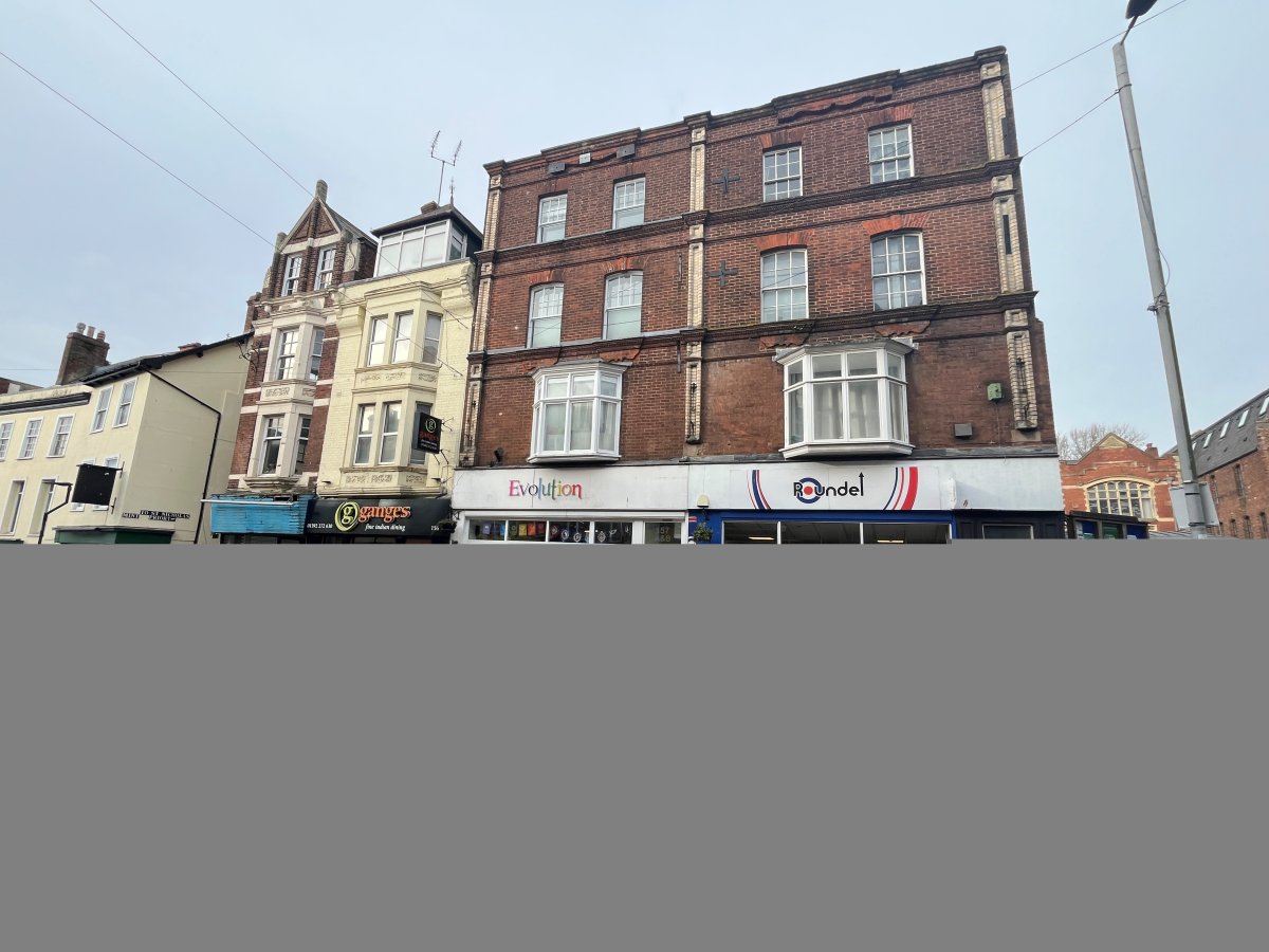 Investment in Exeter - photo 2