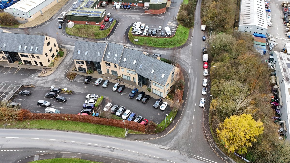 Investment in Barnstaple - photo 4