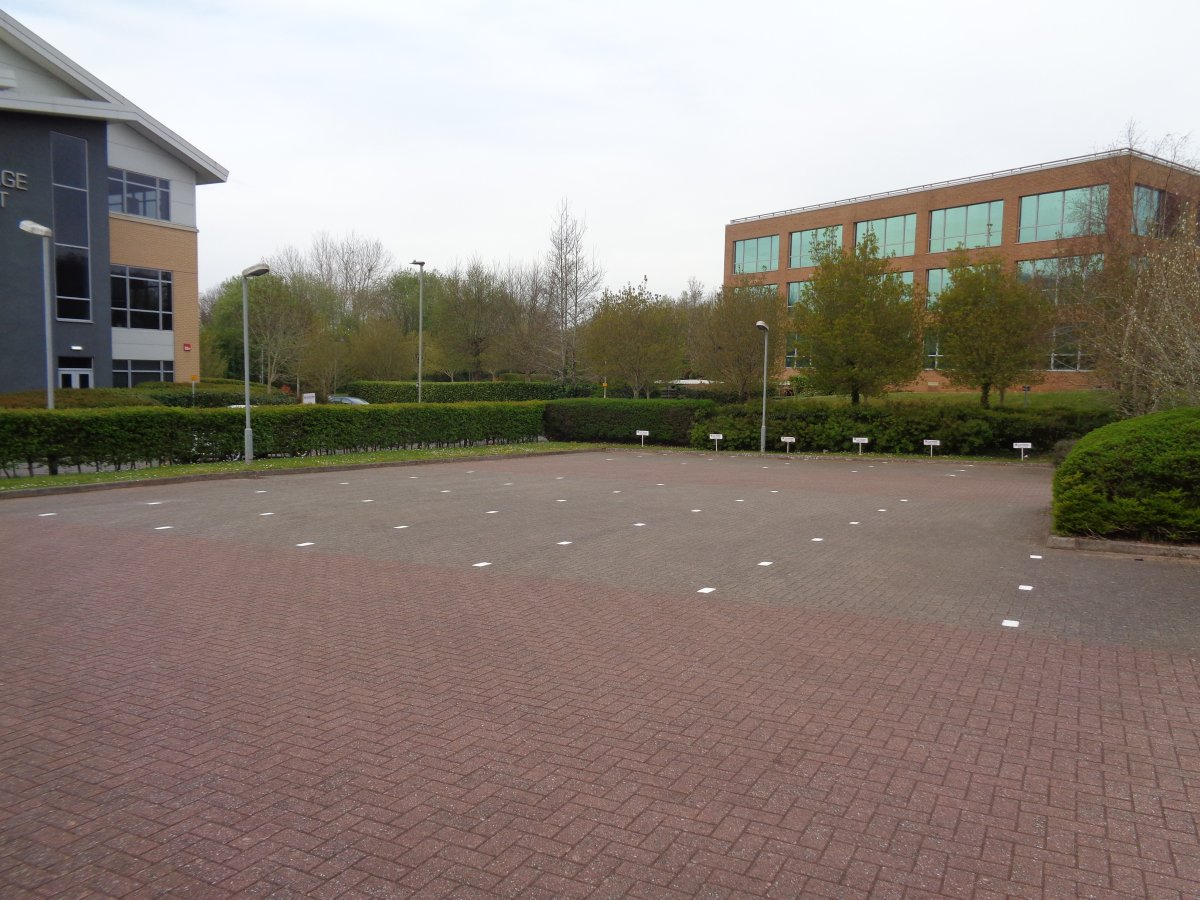 Investment in Exeter - photo 3