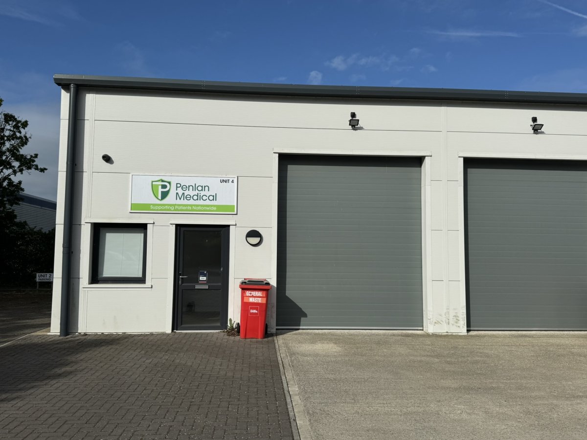Investment in Northfields Industrial Estate - photo 4