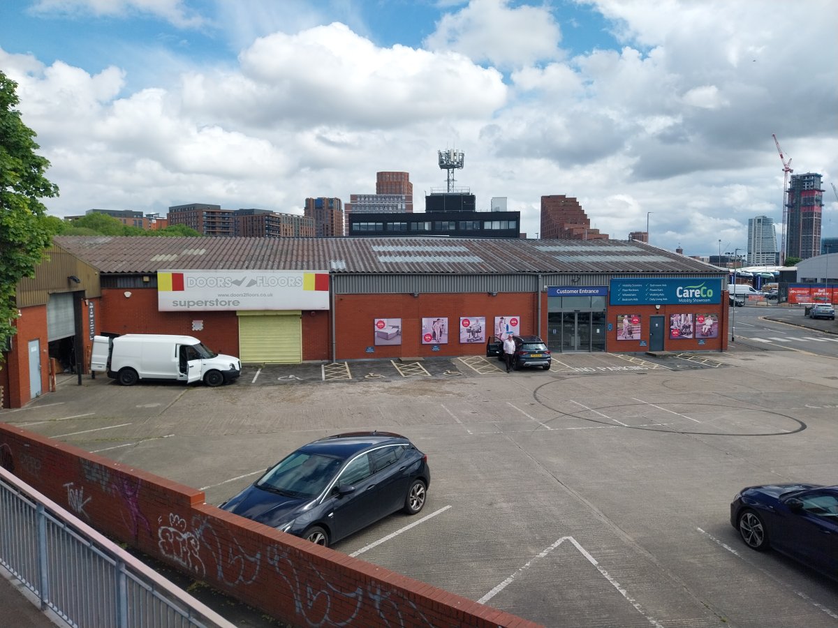 Investment in Leeds - photo 3