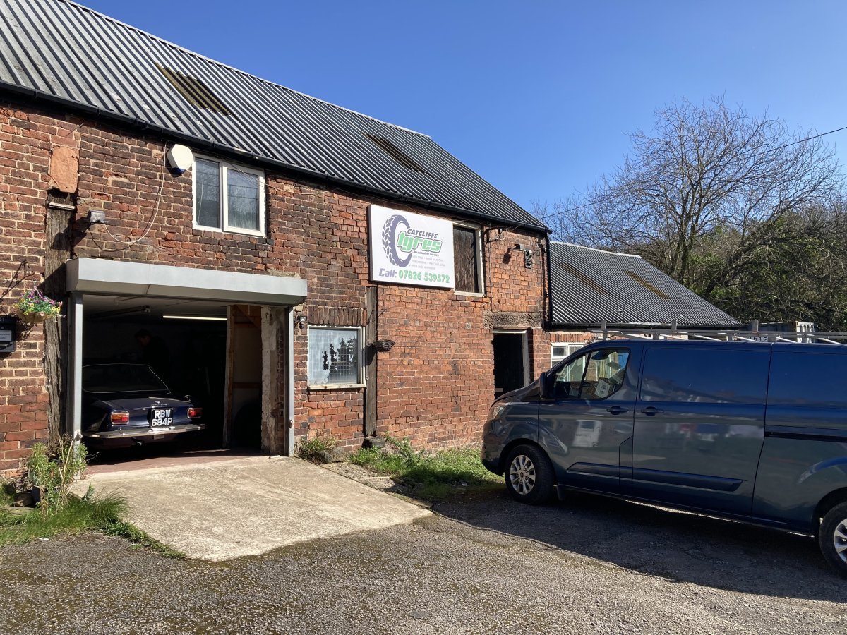 Investment in Catcliffe - photo 3