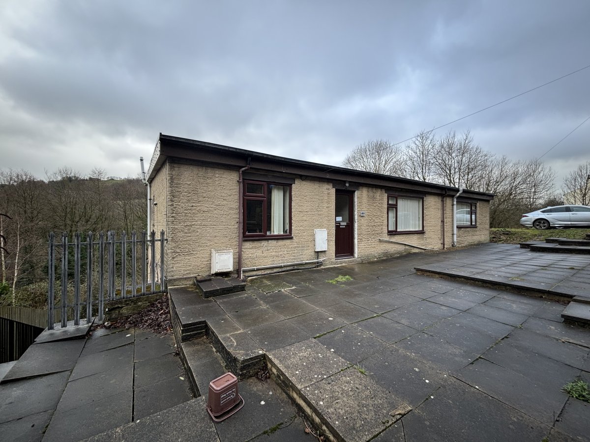 Investment in Sowerby Bridge - photo 4