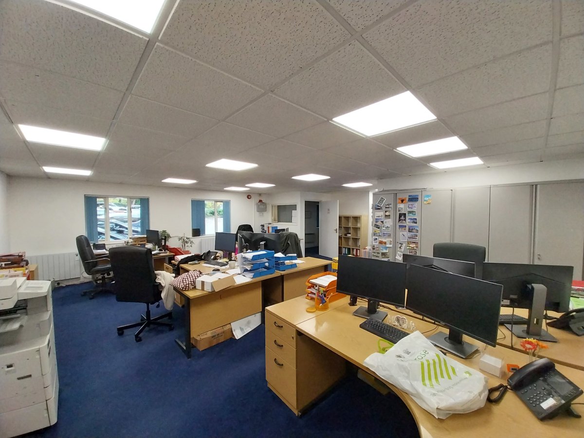 Investment in Sevenoaks - photo 3