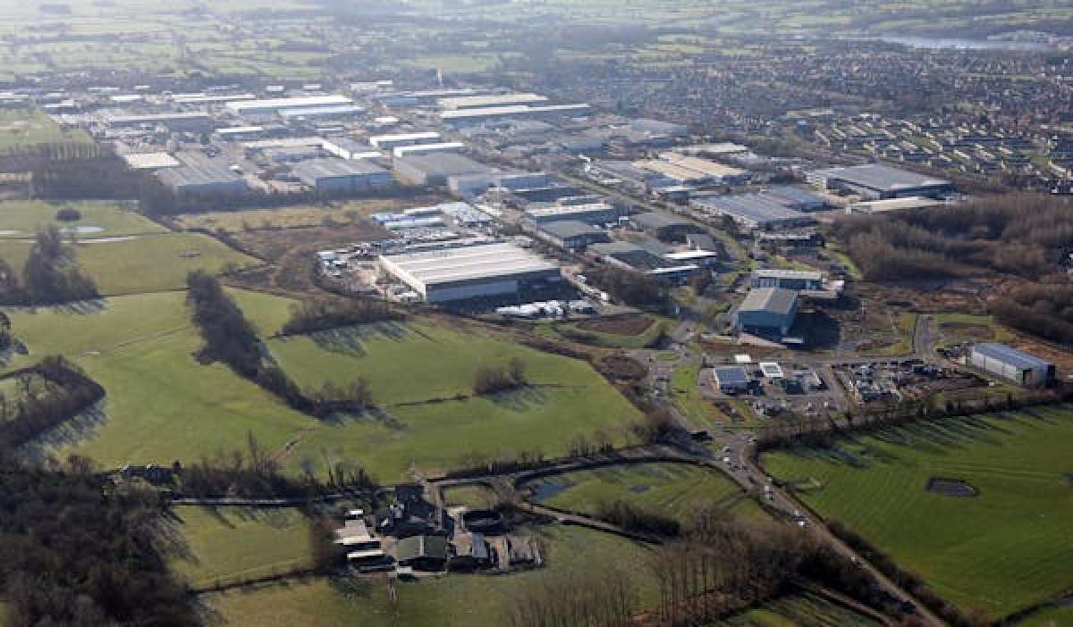 Land in Winsford - photo 4