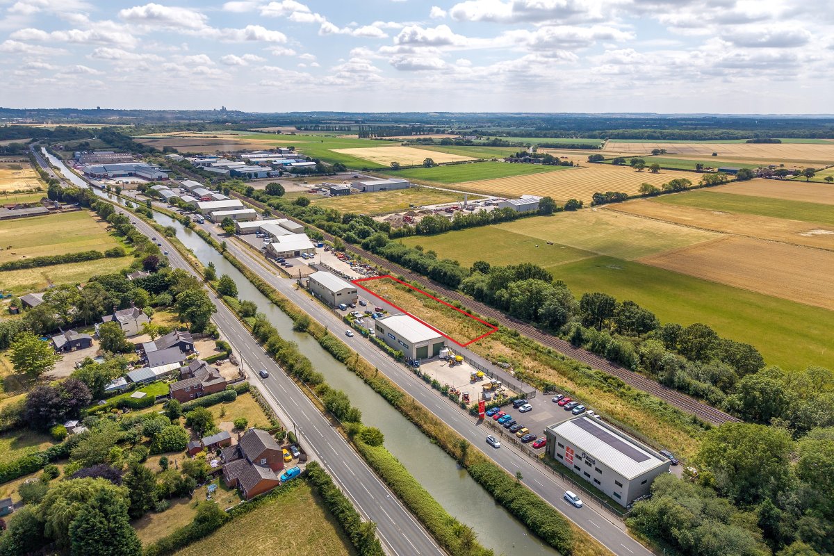 Land in Saxilby - photo 3