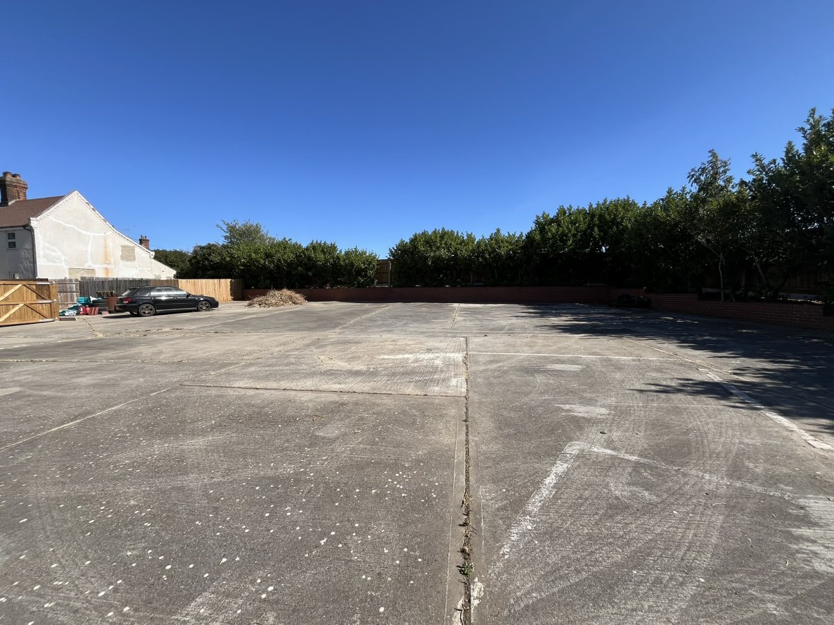 Land in Copdock