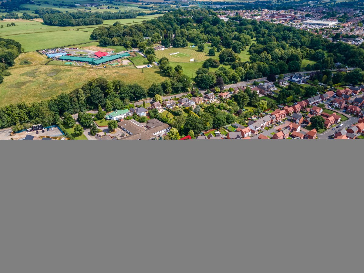 Land in Alfreton