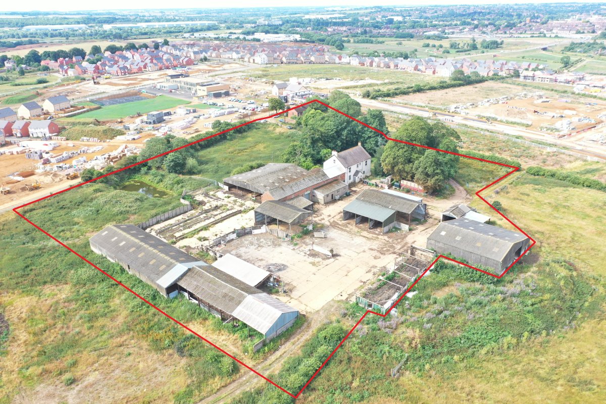 Land in Wellingborough