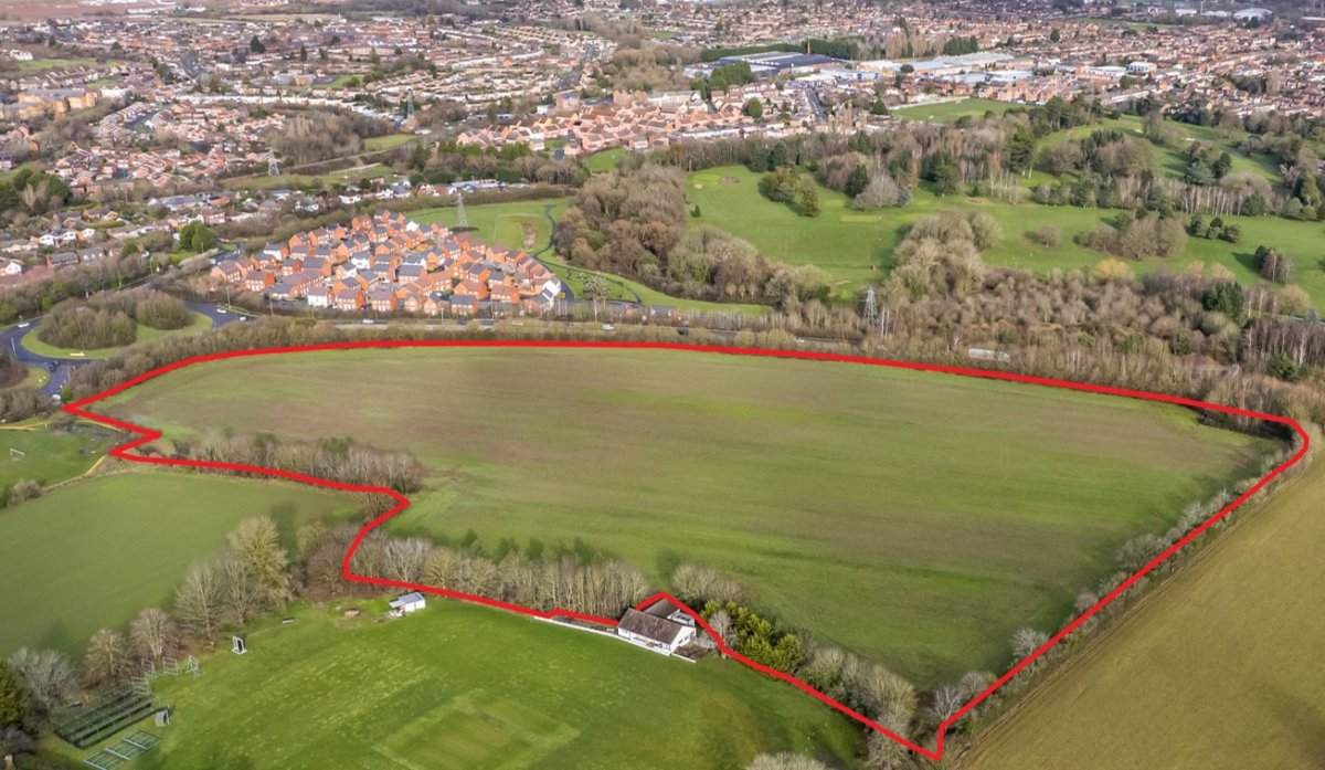 Land in Rushwick