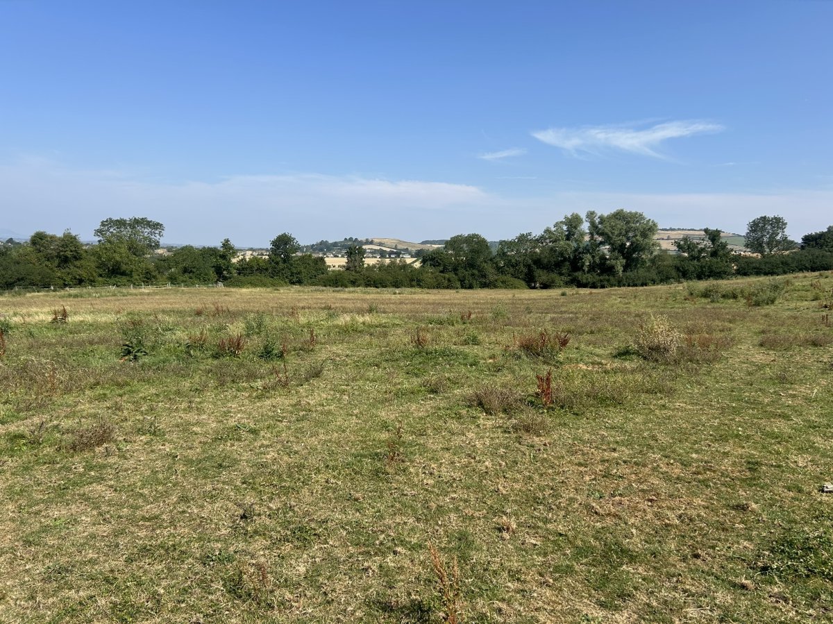 Land in Cheltenham - photo 3