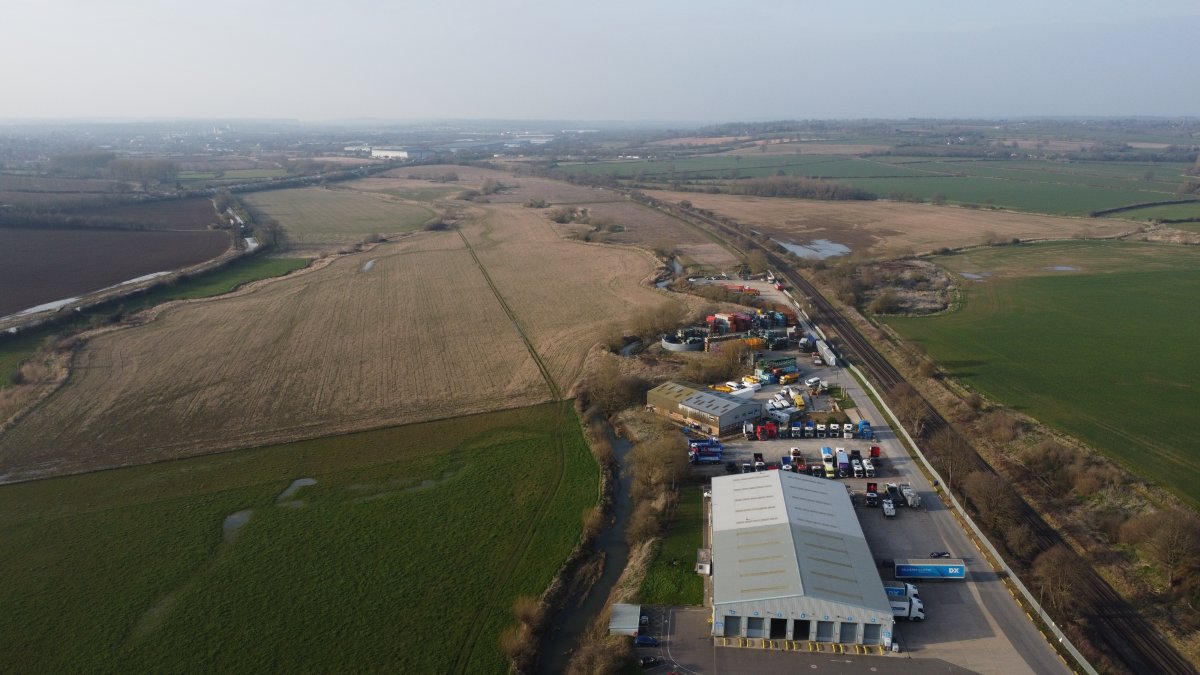 Land in Banbury