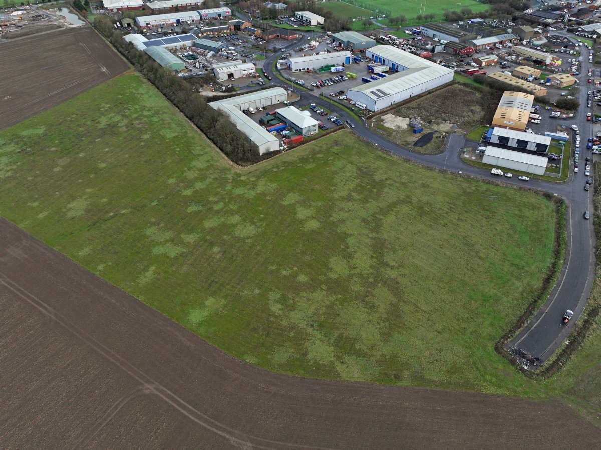 Land in Skegness - photo 3