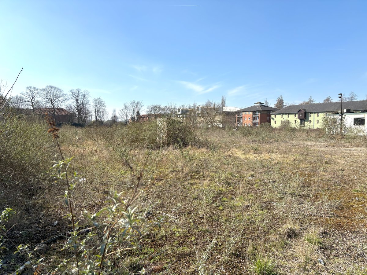 Land in Newark-On-Trent - photo 3