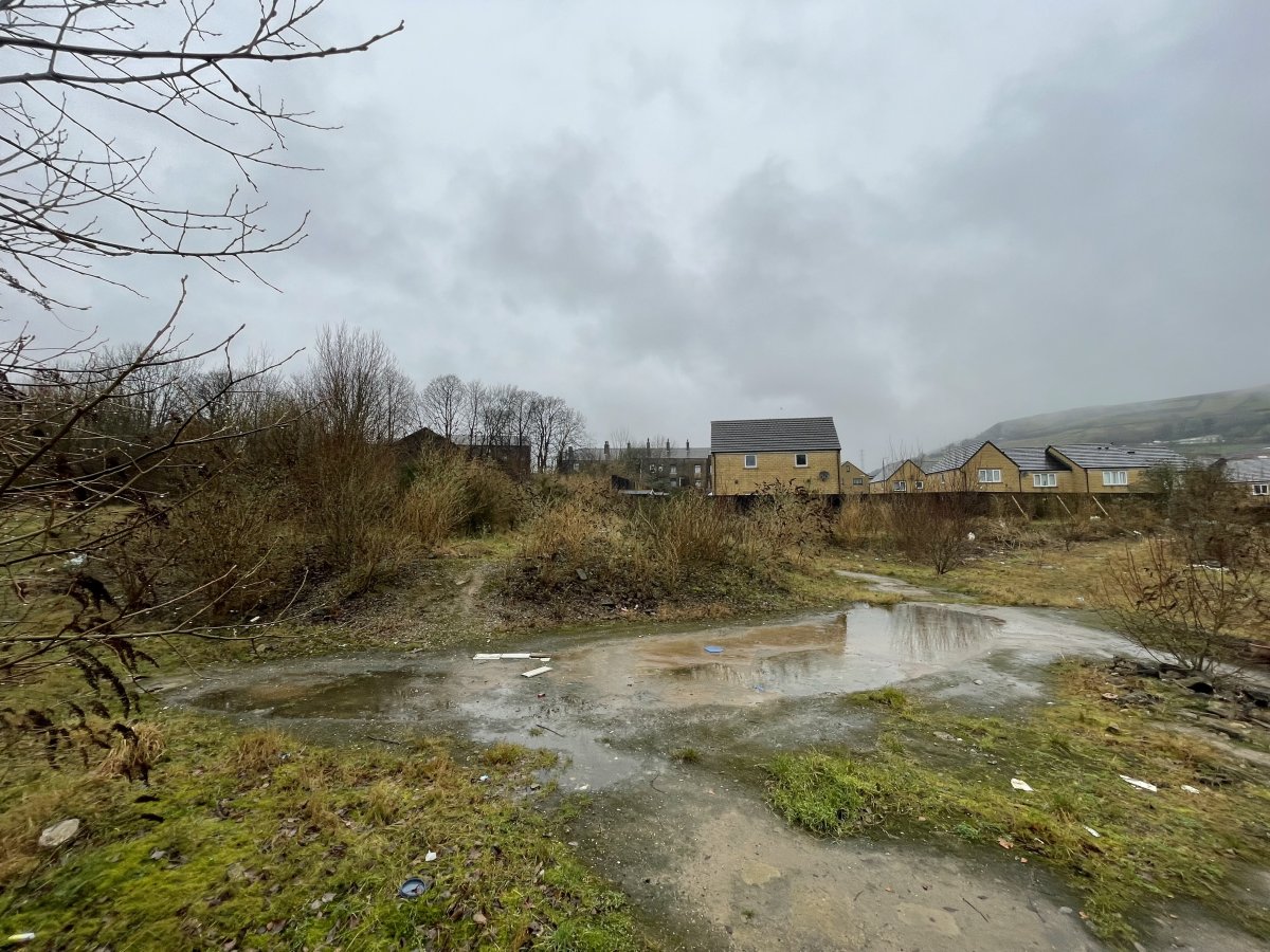 Land in Halifax - photo 3