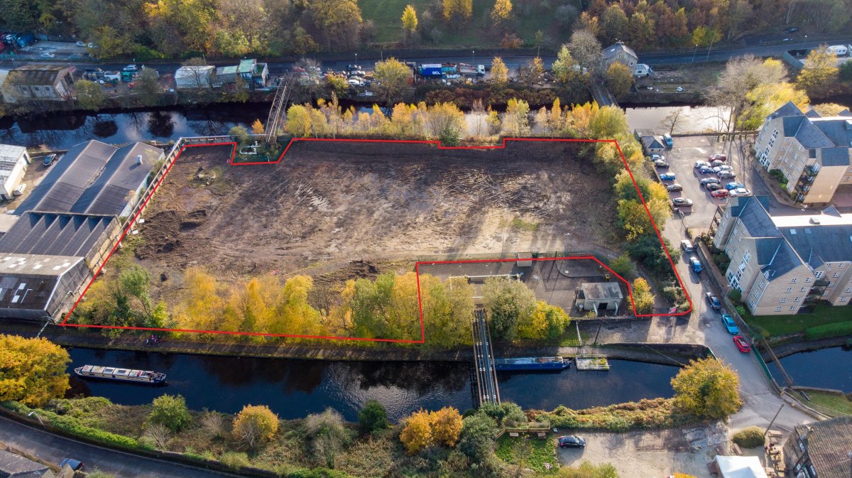 Land in Sowerby Bridge
