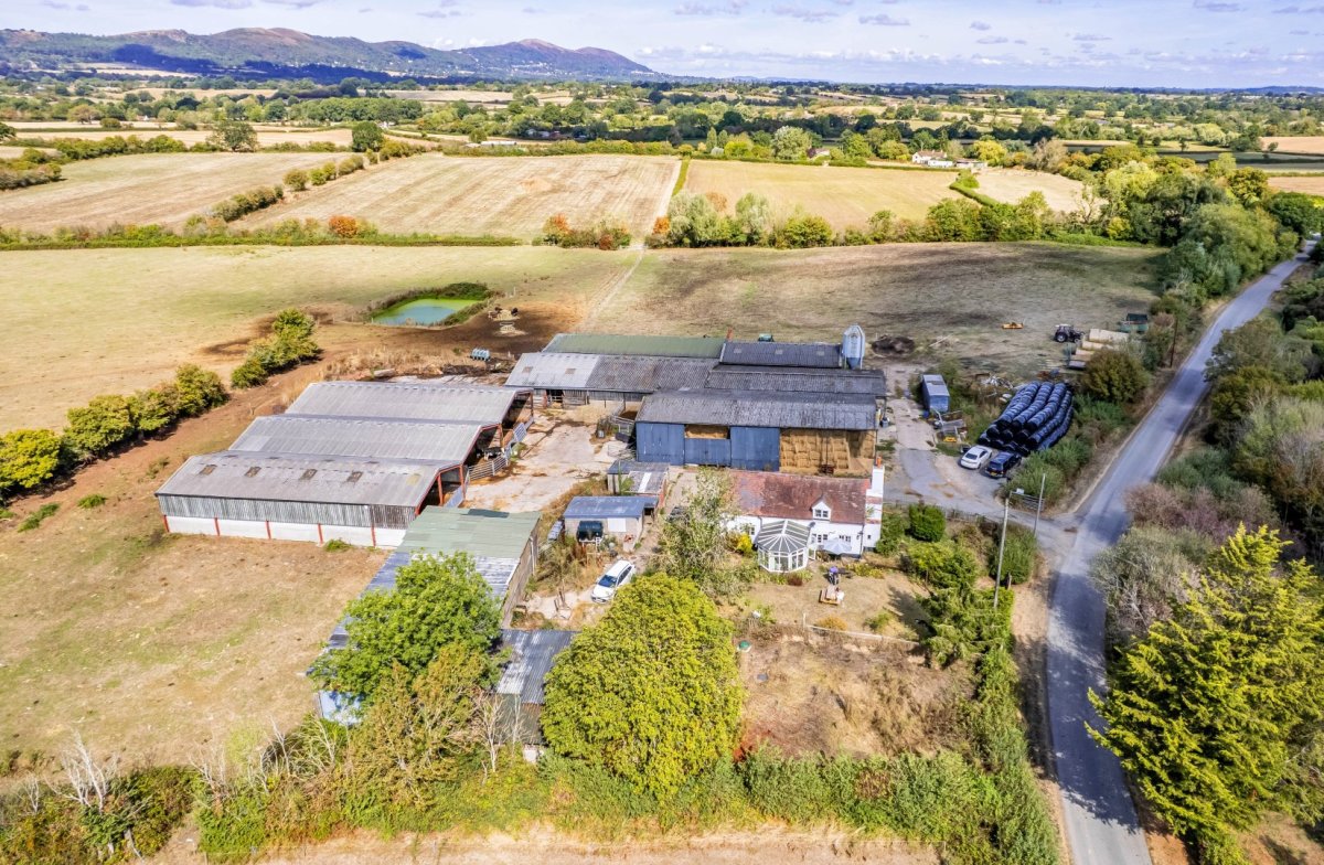 Land in Castlemorton - photo 2