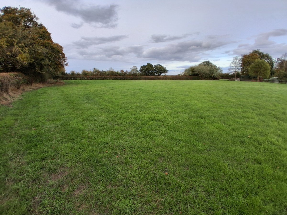 Land in Castlemorton - photo 3