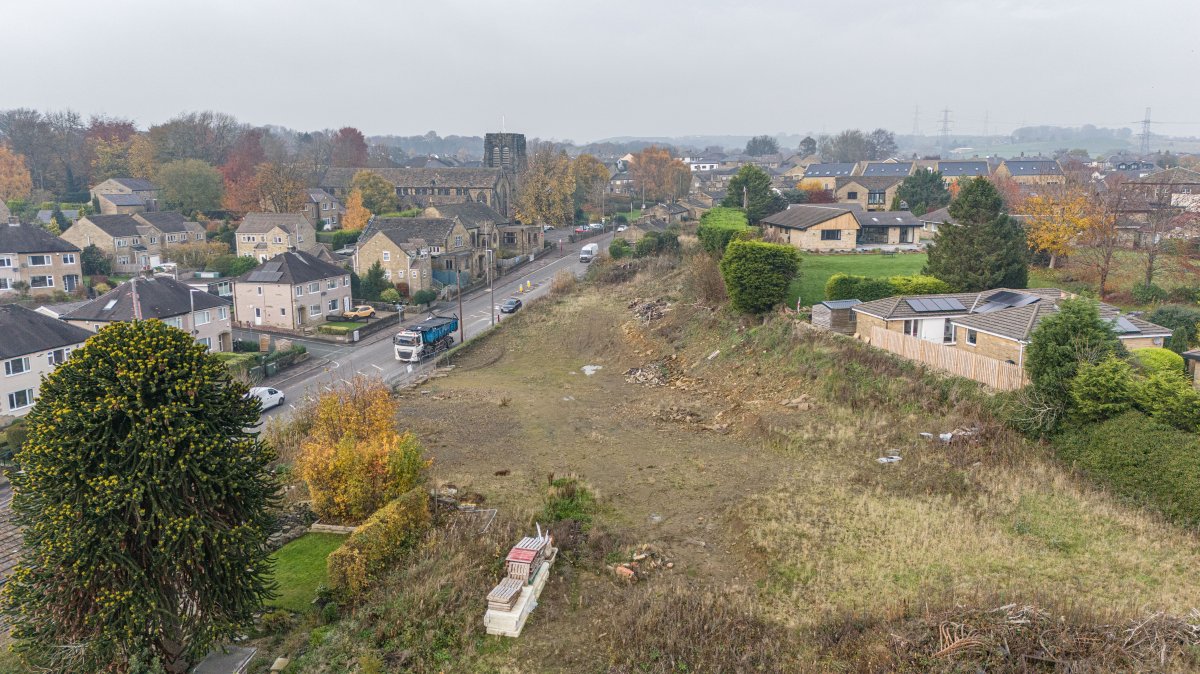 Land in Northowram