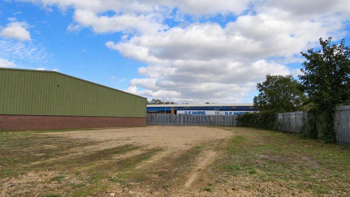 Land in Whittlesey - photo 2
