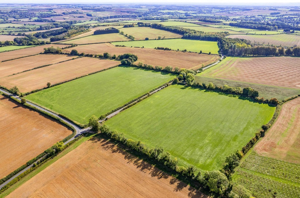 Land in Cheltenham - photo 4