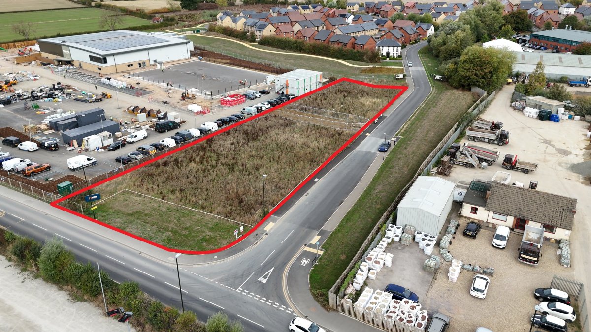Land in Bishops Cleeve
