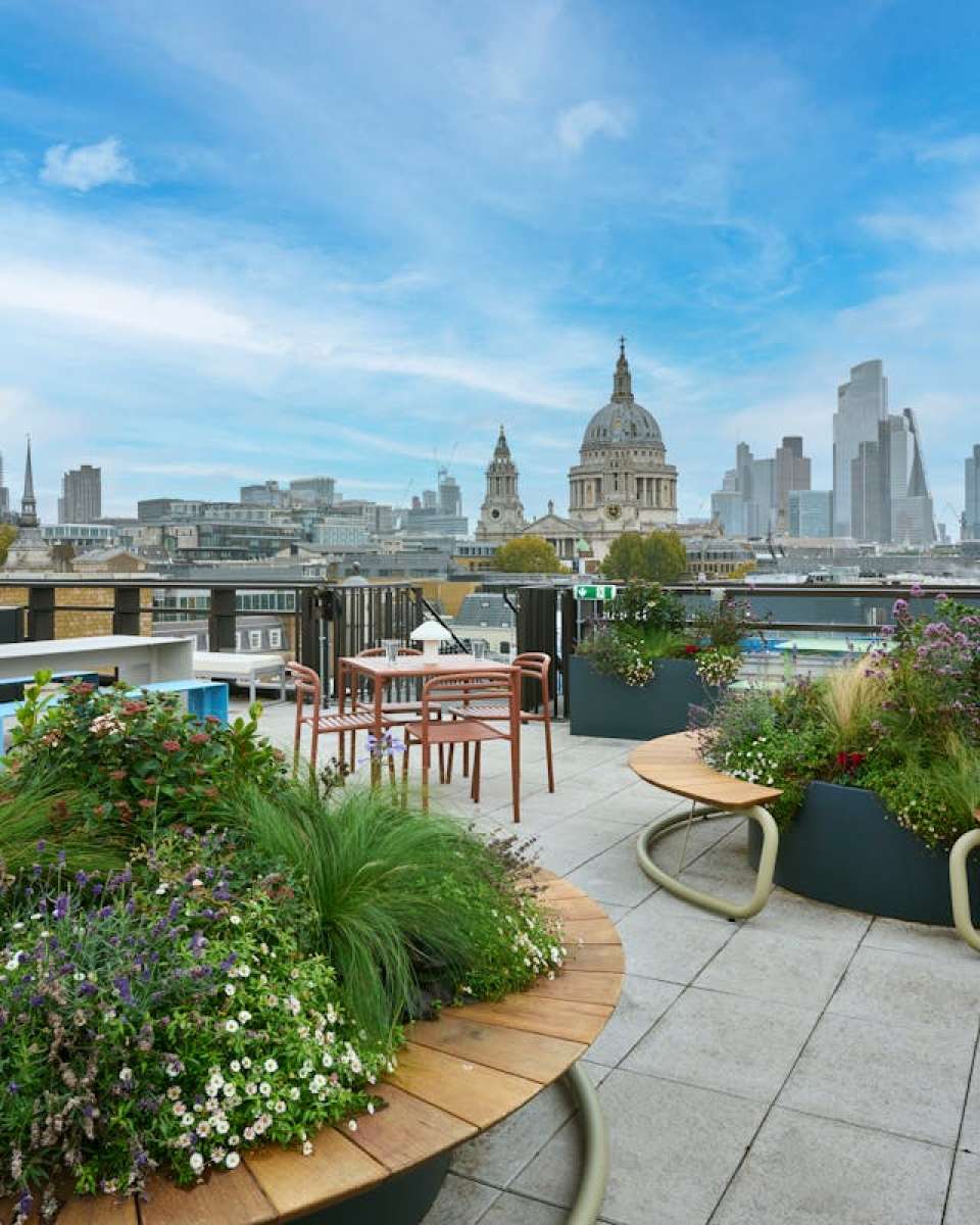 Office in London - photo 3