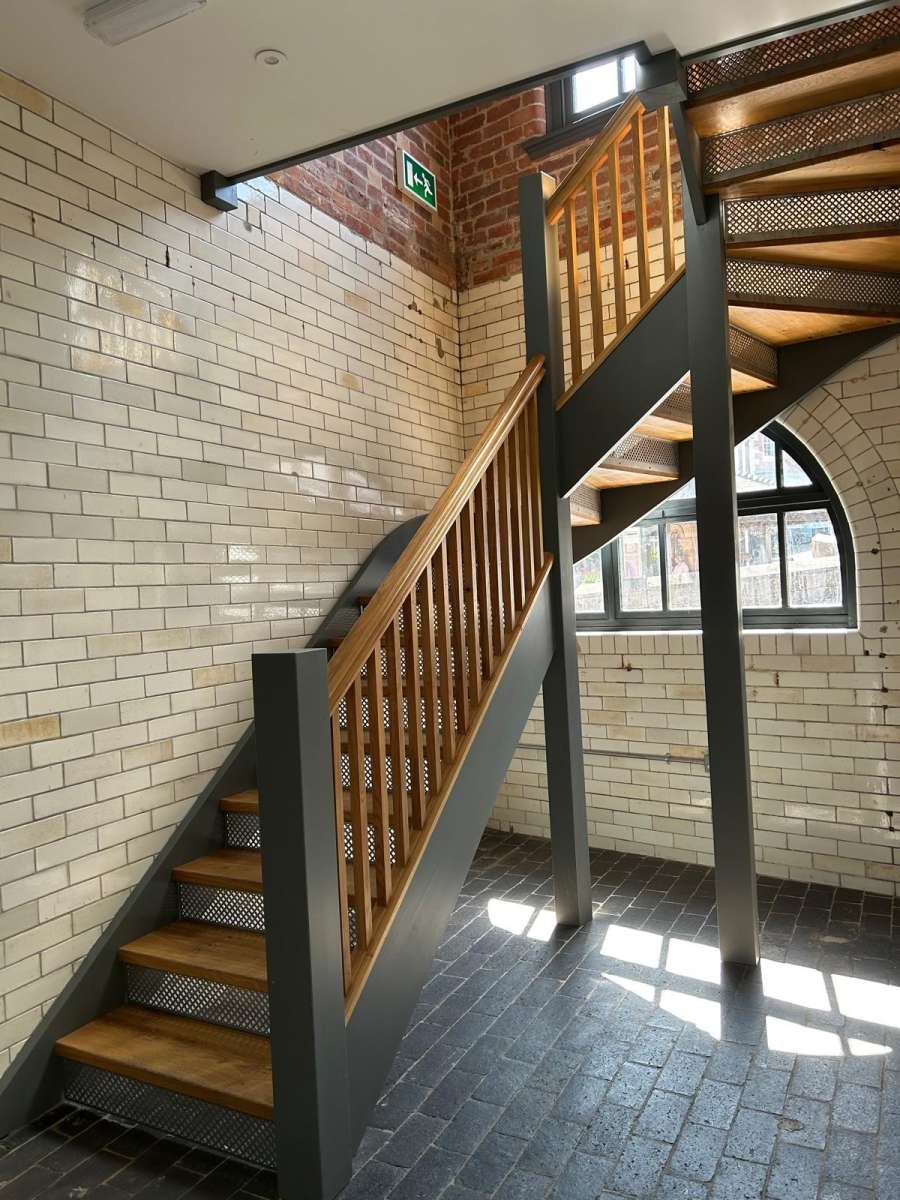 Office in Derby - photo 2