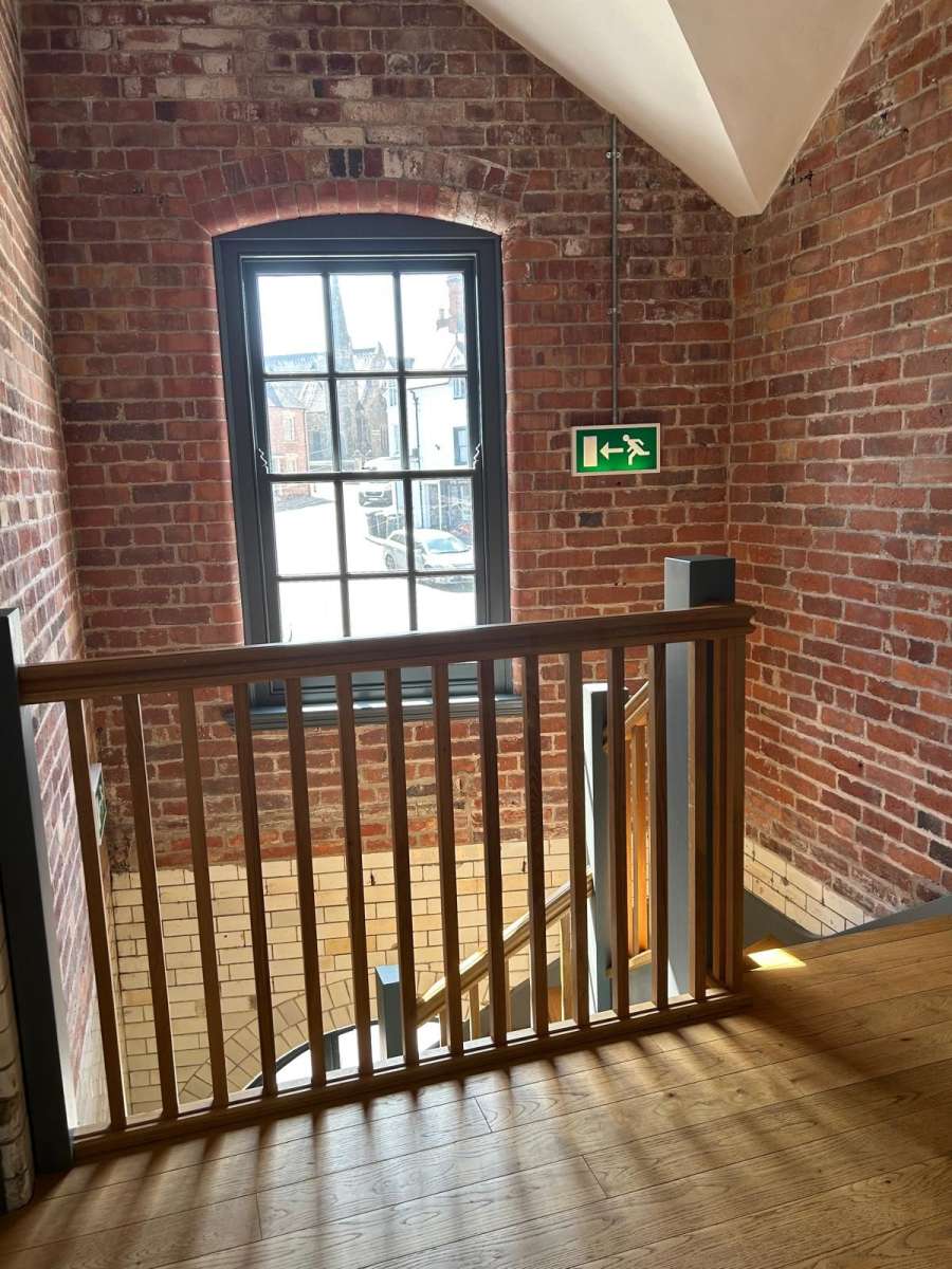 Office in Derby - photo 3
