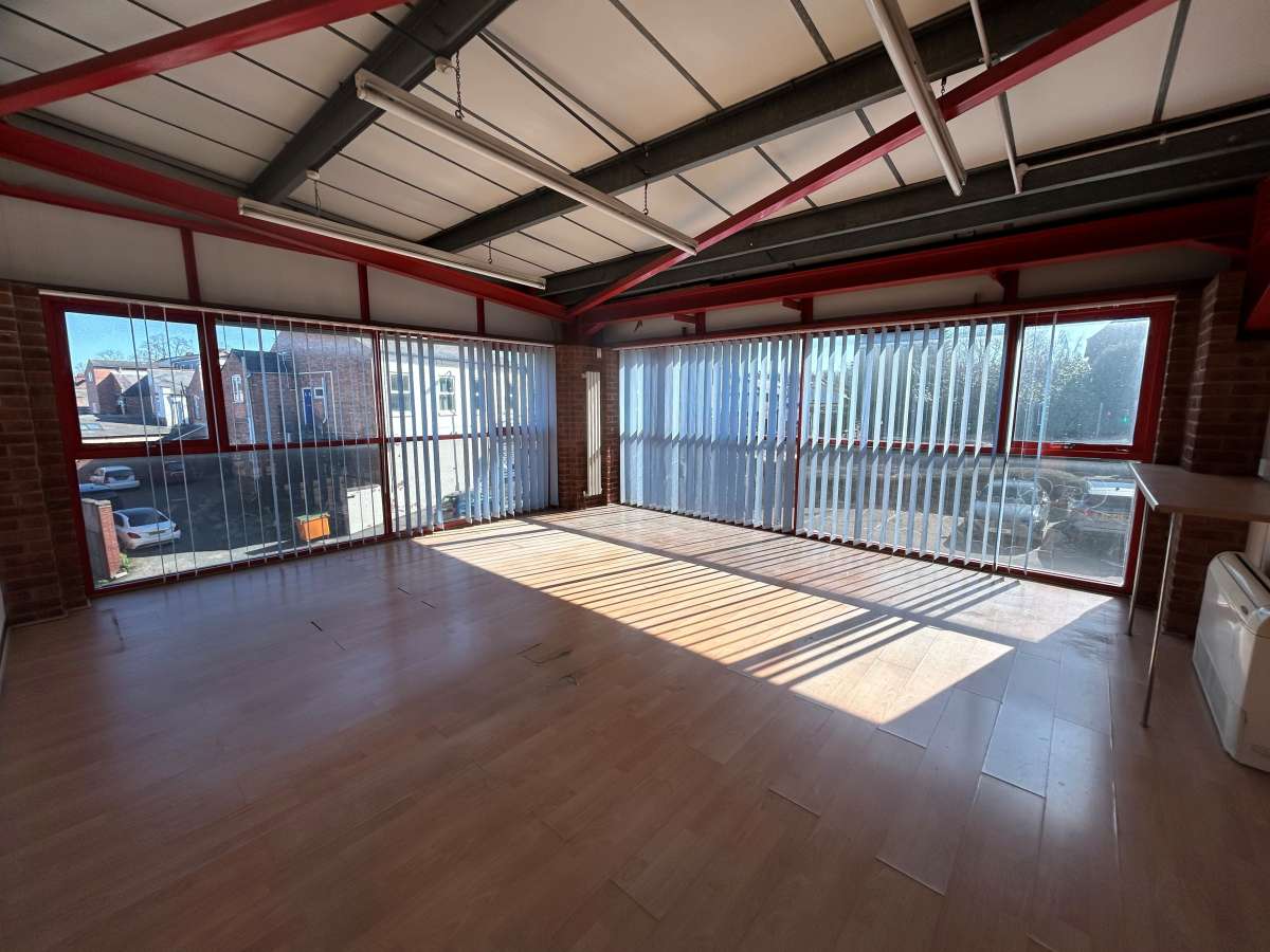 Industrial Unit in Aylestone - photo 4