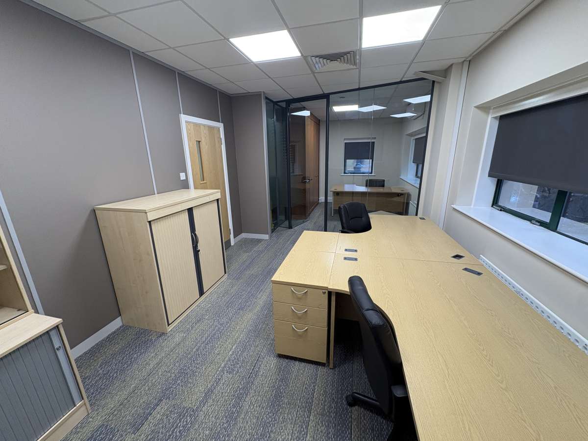 Office in Southampton - photo 4